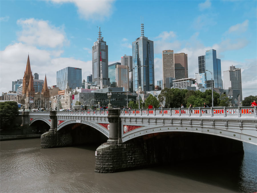 A Sunny day View of Princes Bridge Melbourn